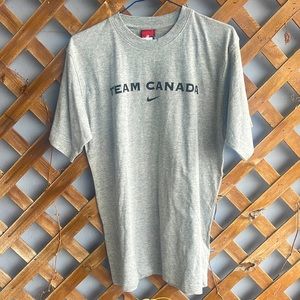 nike team canada hockey tee shirt